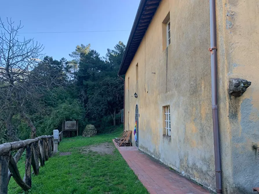 Immagine 2 di Rustico / casale in vendita  a San Giuliano Terme