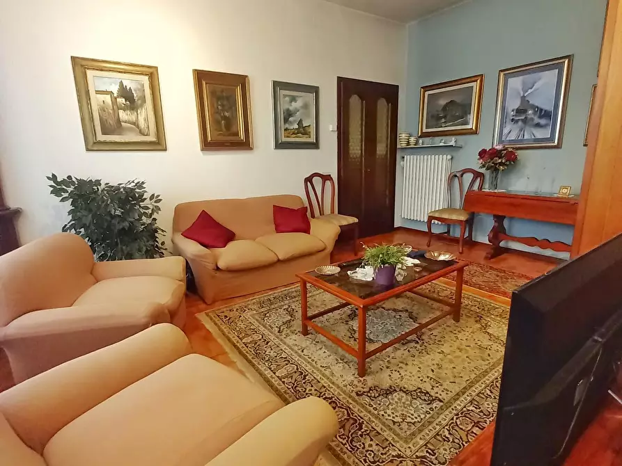 Immagine 7 di Appartamento in vendita  a Castelfiorentino