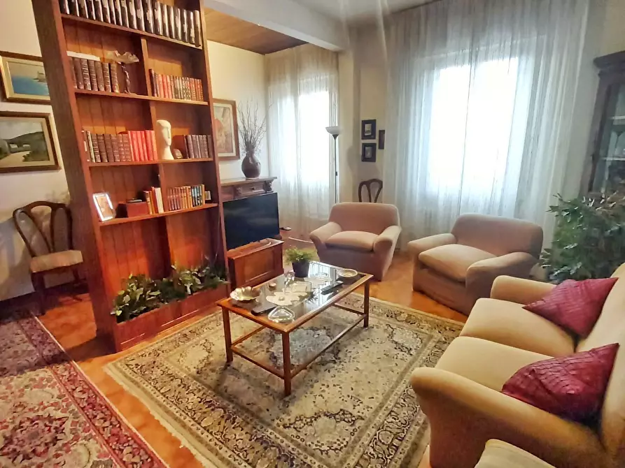 Immagine 5 di Appartamento in vendita  a Castelfiorentino