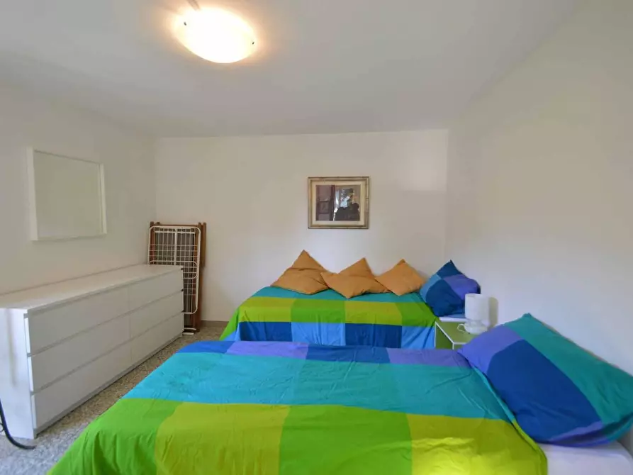 Immagine 4 di Villa in affitto  a Pietrasanta