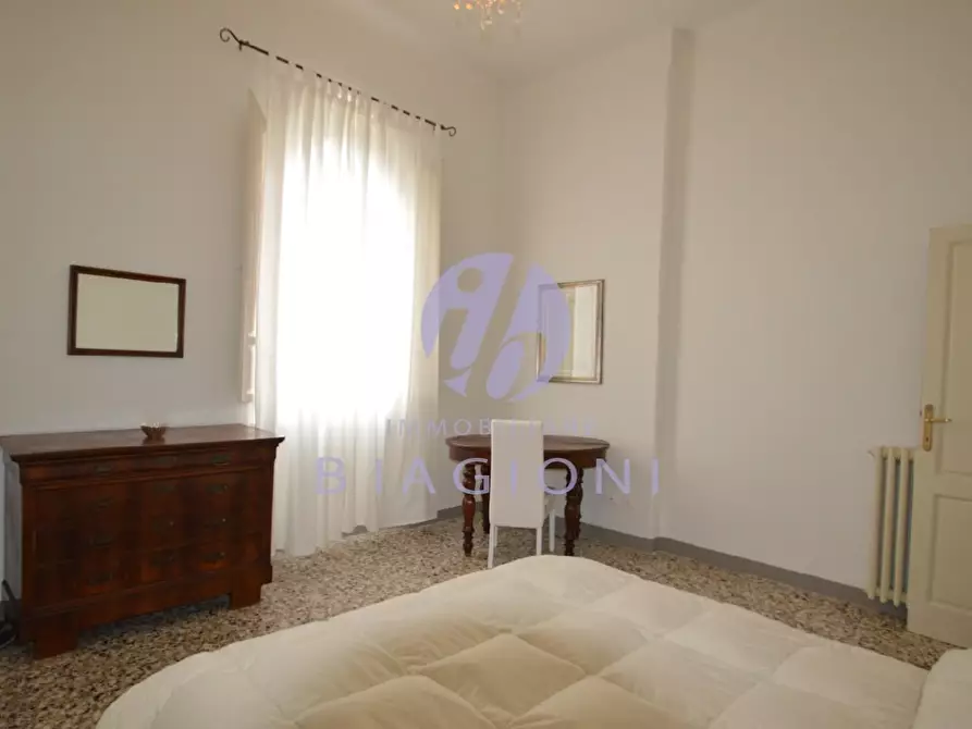 Immagine 12 di Villa in affitto  a Pietrasanta