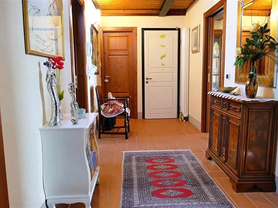 Immagine 13 di Appartamento in vendita  a San Giuliano Terme