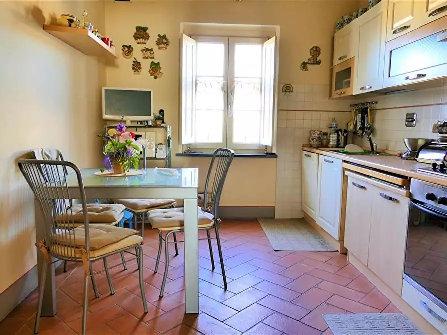 Immagine 9 di Appartamento in vendita  a San Giuliano Terme