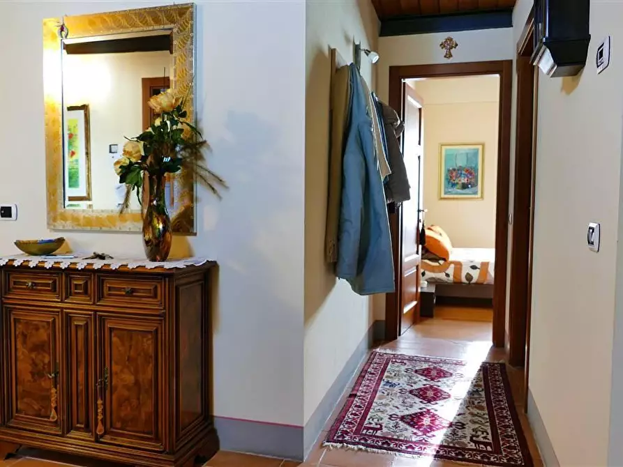 Immagine 14 di Appartamento in vendita  a San Giuliano Terme