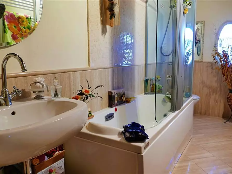 Immagine 10 di Appartamento in vendita  a San Giuliano Terme