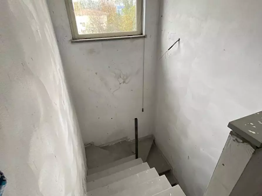 Immagine 12 di Casa bifamiliare in vendita  a Capannori