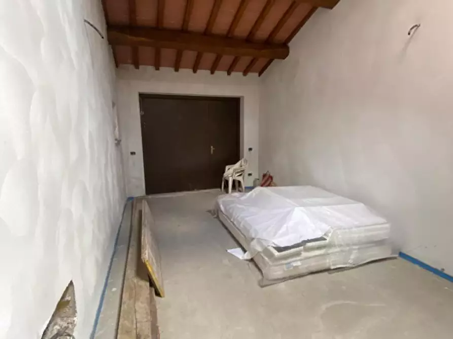 Immagine 9 di Casa bifamiliare in vendita  a Capannori