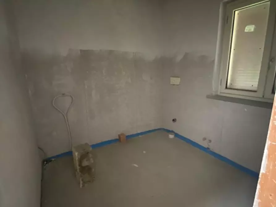 Immagine 15 di Casa bifamiliare in vendita  a Capannori