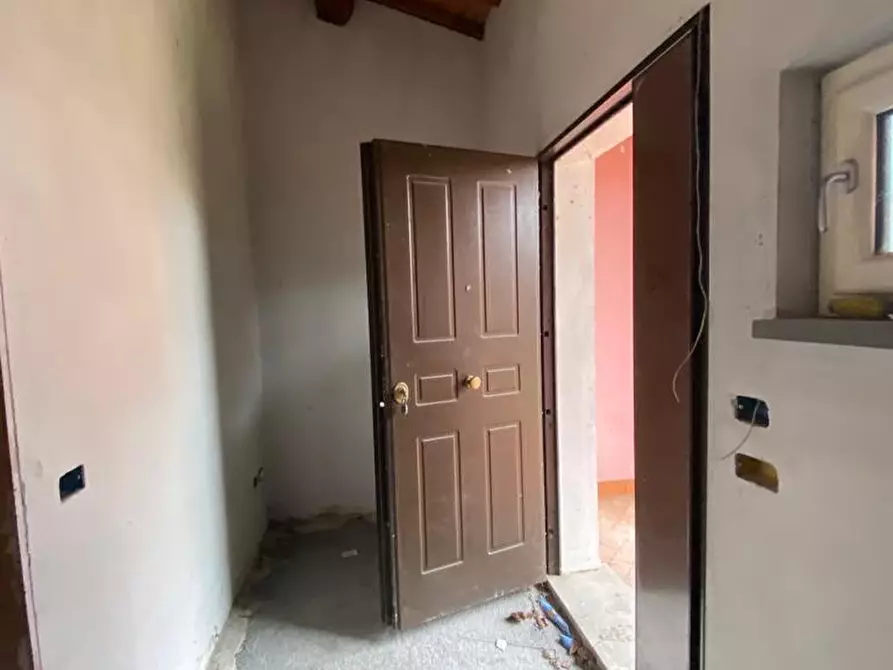 Immagine 4 di Casa bifamiliare in vendita  a Capannori