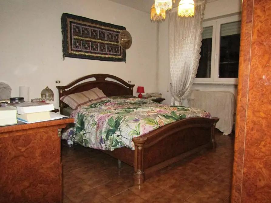 Immagine 6 di Appartamento in vendita  a Carrara