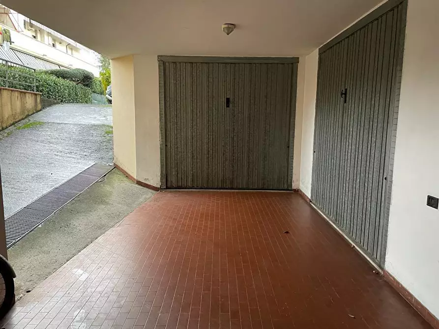 Immagine 29 di Appartamento in vendita  a Massa