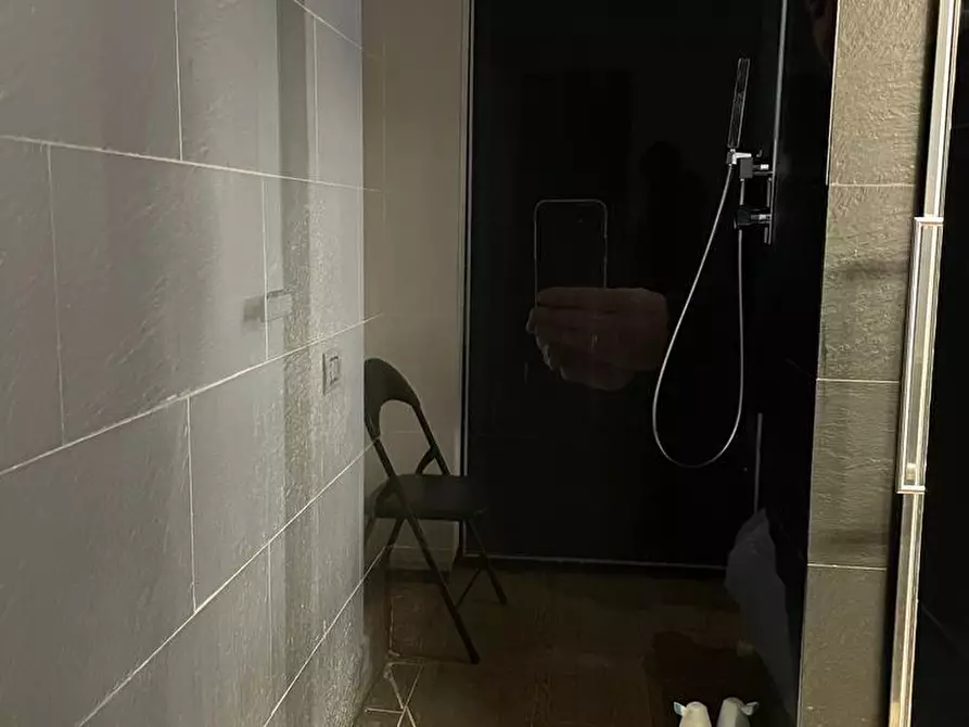 Immagine 13 di Appartamento in vendita  a Massa