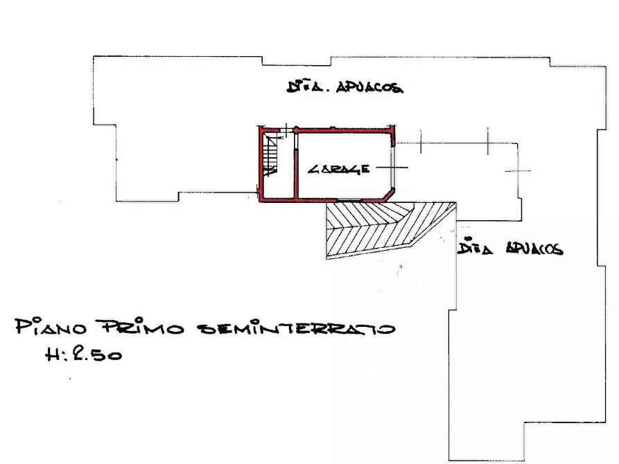 Immagine 32 di Appartamento in vendita  a Massa