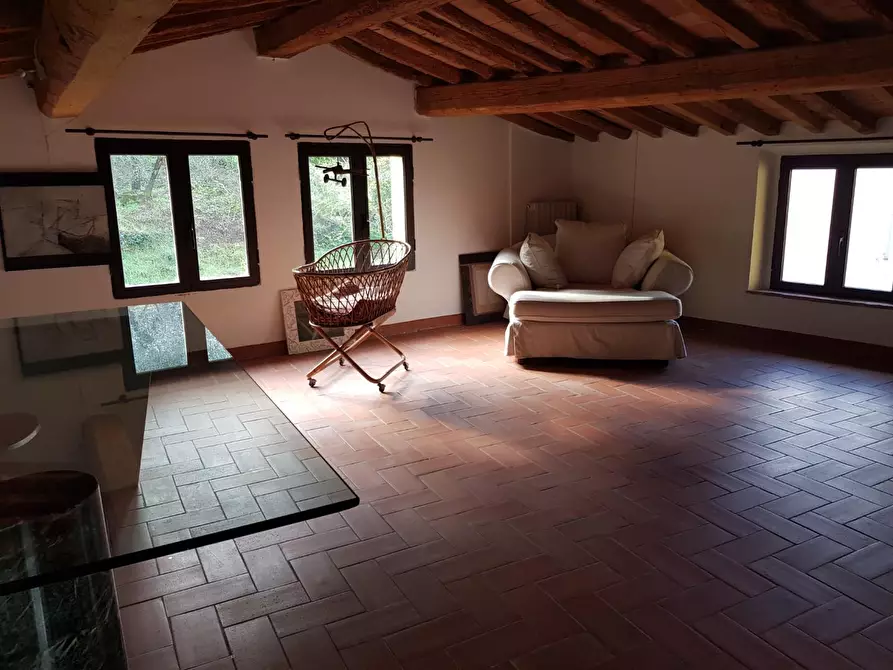 Immagine 24 di Rustico / casale in vendita  a Calci