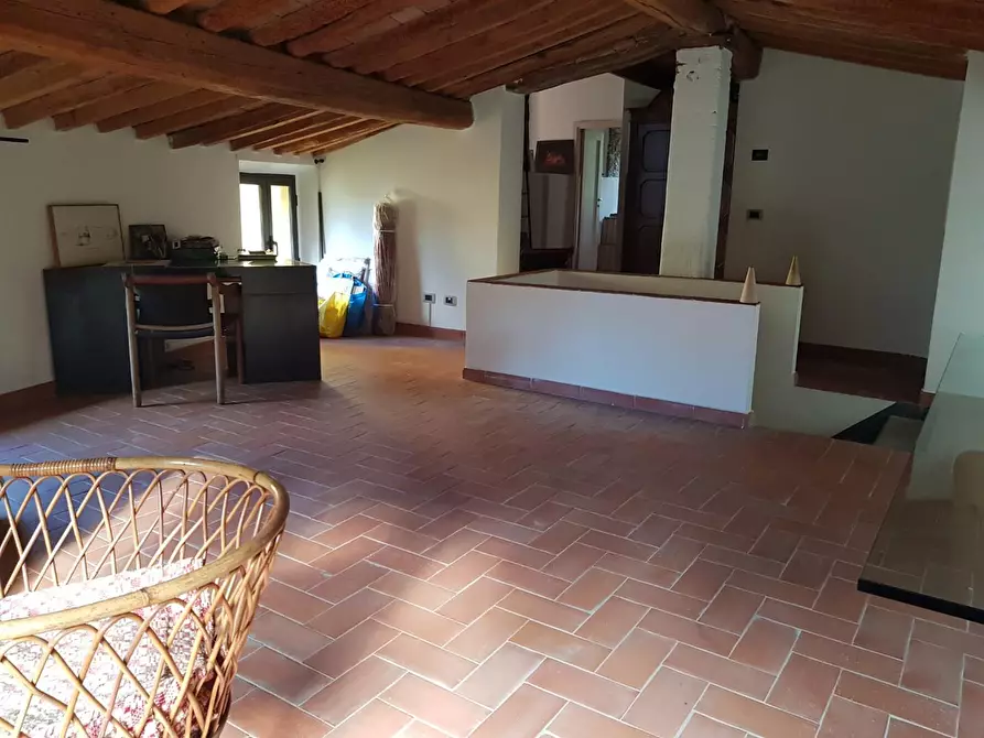 Immagine 25 di Rustico / casale in vendita  a Calci