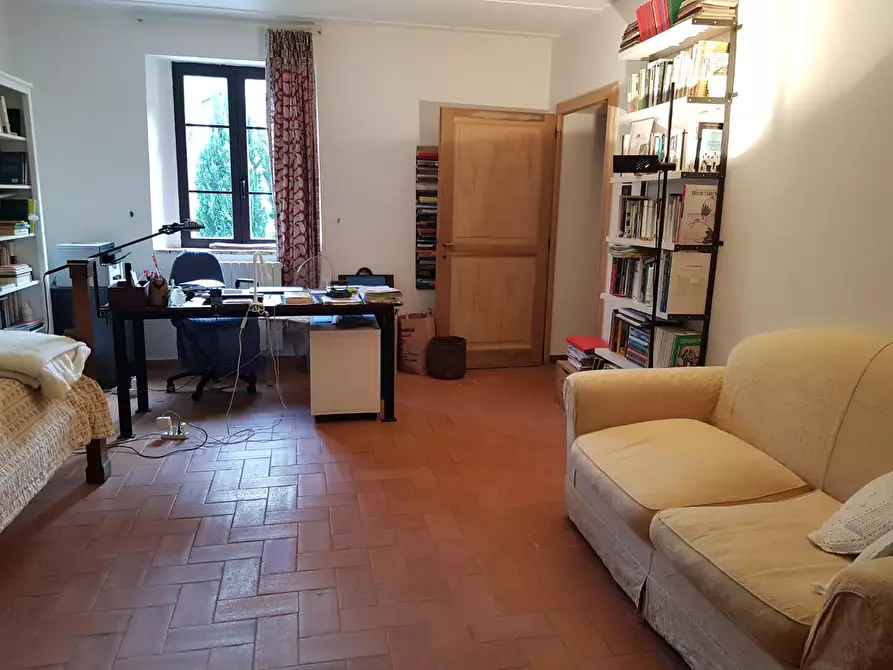 Immagine 21 di Rustico / casale in vendita  a Calci