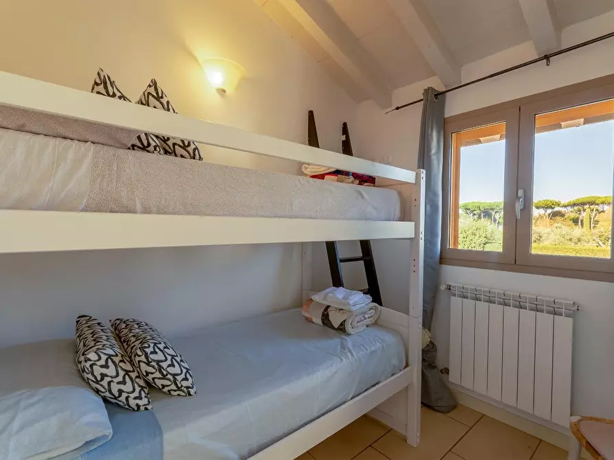 Immagine 23 di Villa in affitto  a Pietrasanta