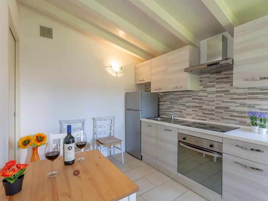 Immagine 32 di Villa in affitto  a Pietrasanta