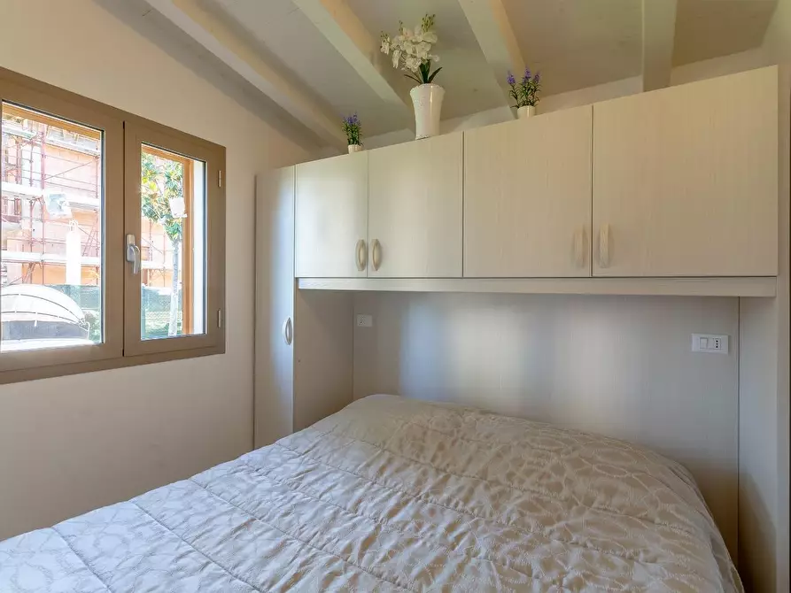 Immagine 35 di Villa in affitto  a Pietrasanta