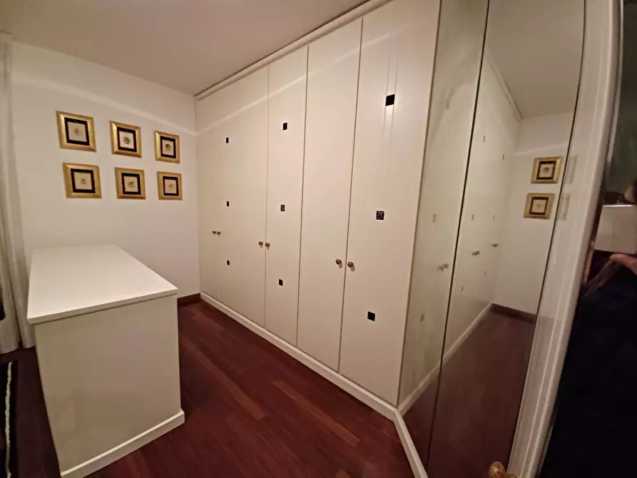 Immagine 41 di Villa in vendita  a Capraia E Limite