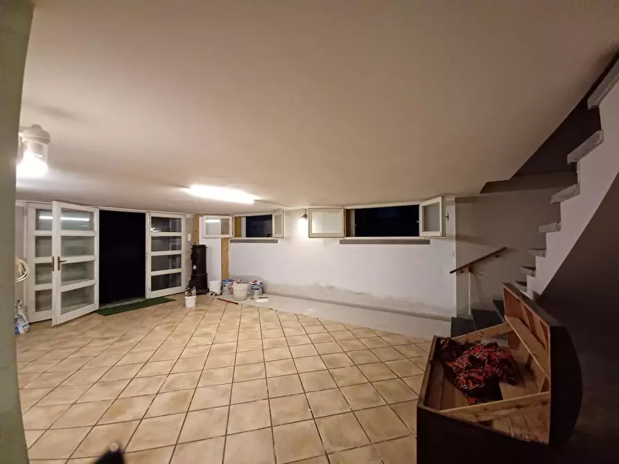 Immagine 24 di Villa in vendita  a Capraia E Limite