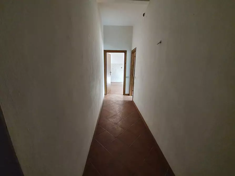 Immagine 8 di Appartamento in vendita  a Lamporecchio