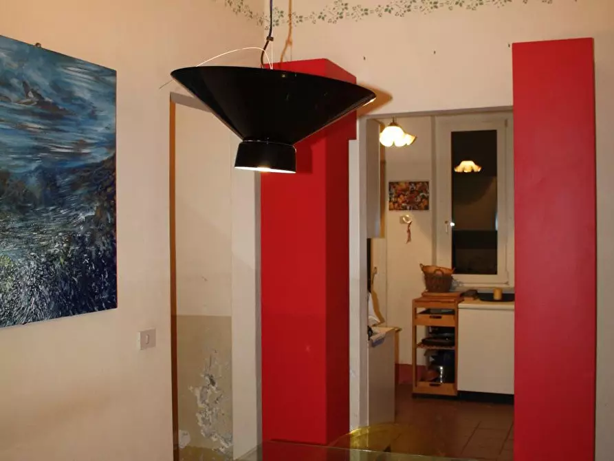 Immagine 4 di Villa in vendita  a Camaiore