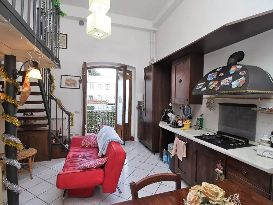 Immagine 2 di Appartamento in vendita  a Siena