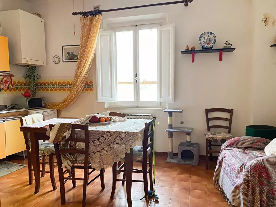 Immagine 11 di Appartamento in vendita  a Vinci