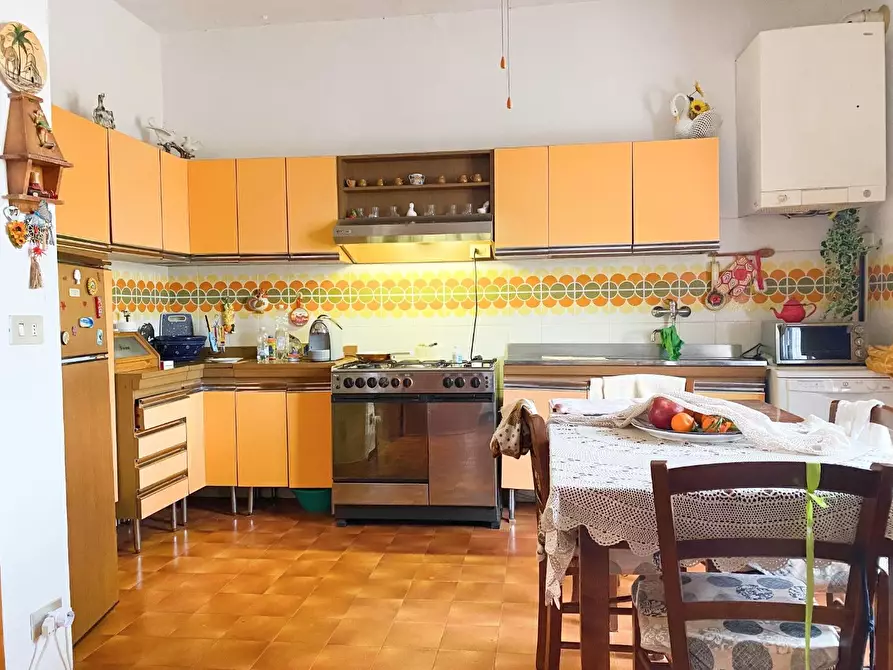 Immagine 13 di Appartamento in vendita  a Vinci