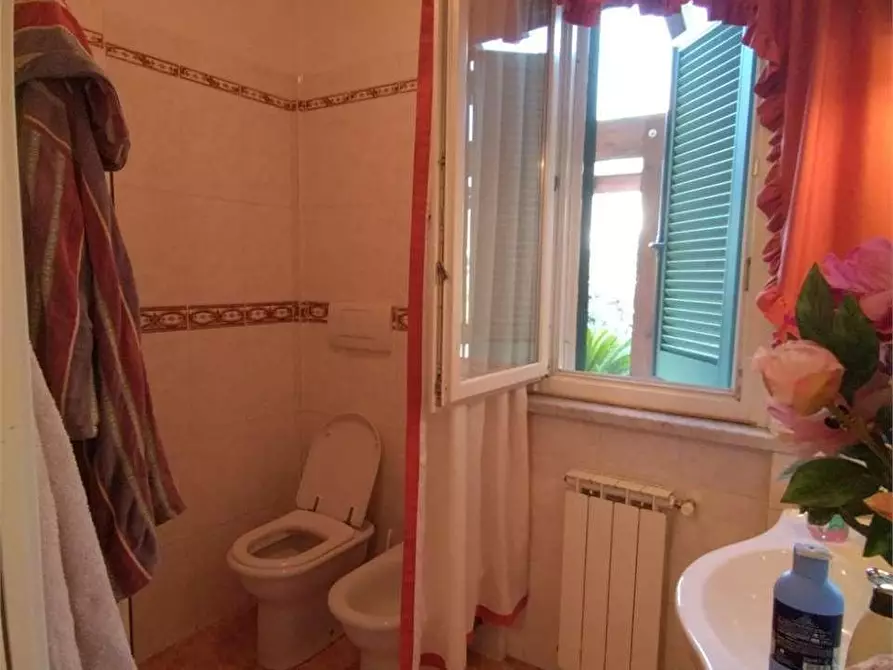 Immagine 8 di Casa semindipendente in vendita  a Castelnuovo Magra