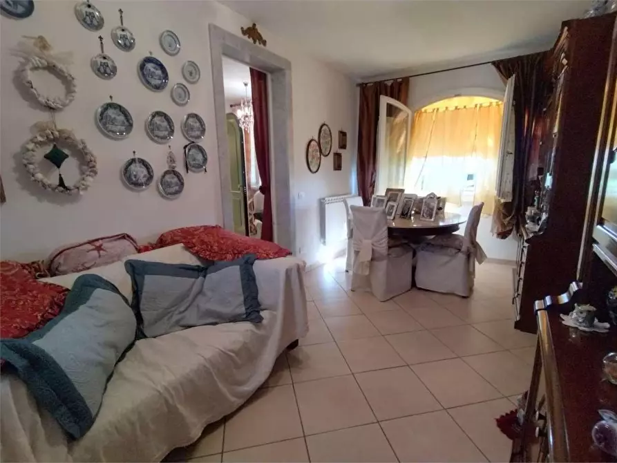 Immagine 14 di Casa semindipendente in vendita  a Castelnuovo Magra