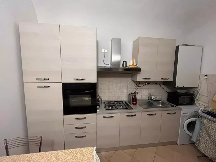 Immagine 1 di Appartamento in affitto  a Pontedera