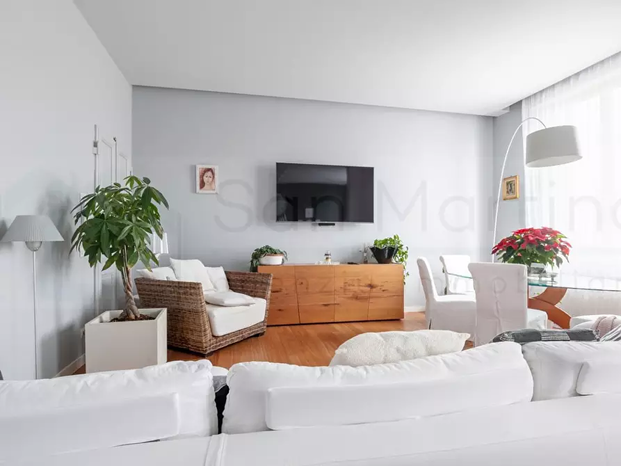 Immagine 2 di Appartamento in vendita  a Pisa