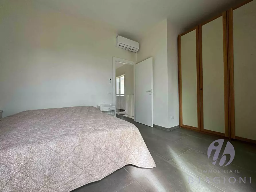 Immagine 34 di Casa bifamiliare in vendita  a Pietrasanta