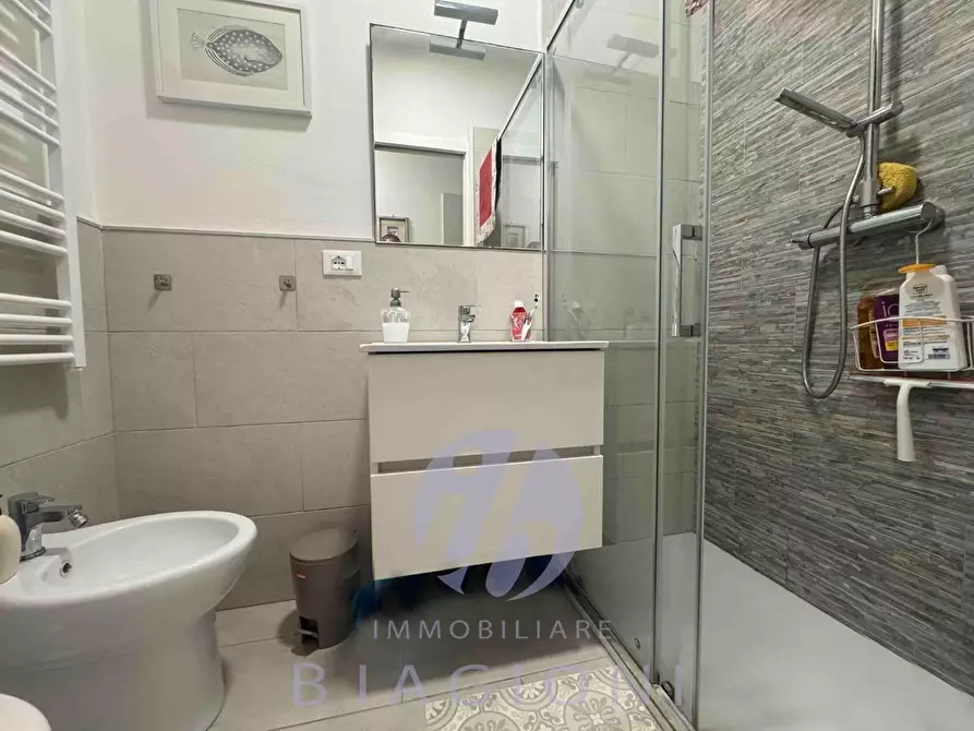 Immagine 24 di Appartamento in vendita  a Pietrasanta