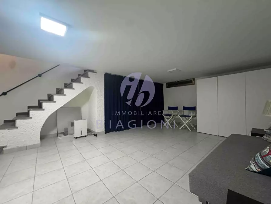 Immagine 22 di Appartamento in vendita  a Pietrasanta