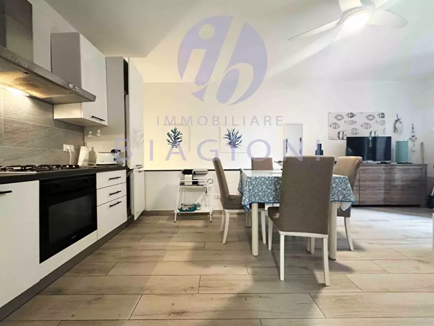 Immagine 15 di Appartamento in vendita  a Pietrasanta