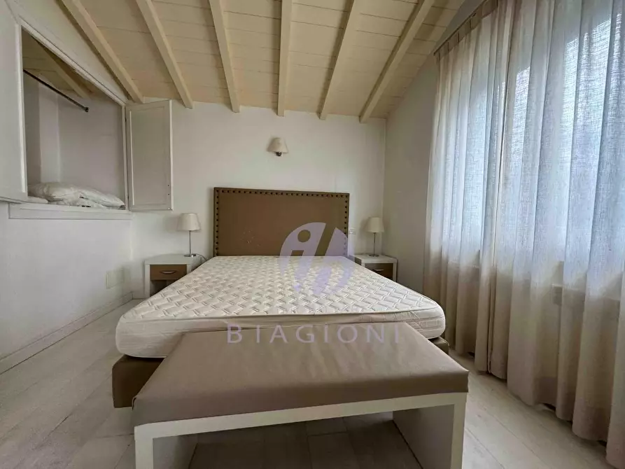 Immagine 39 di Villa in vendita  a Pietrasanta