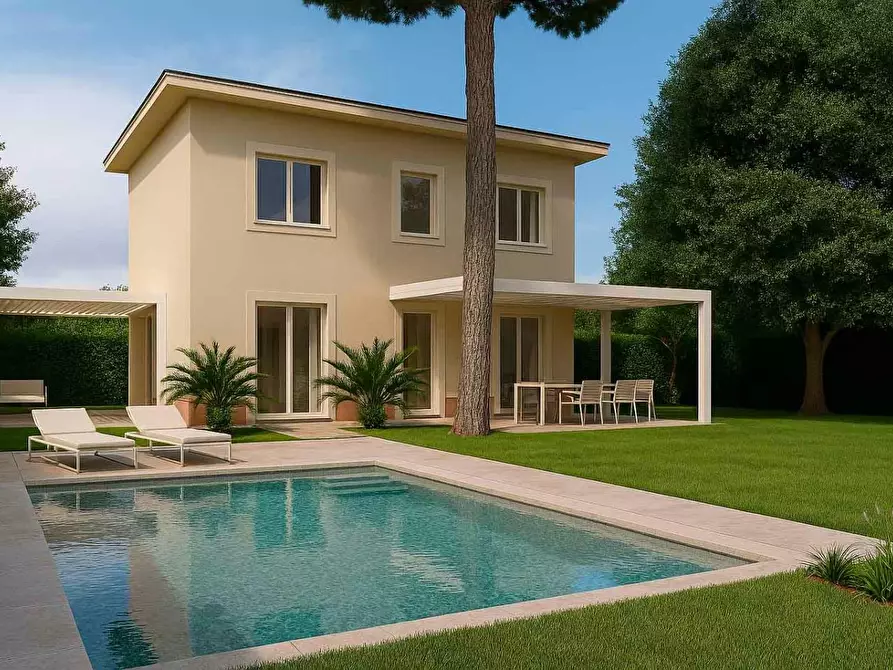 Immagine 5 di Villa in vendita  a Pietrasanta