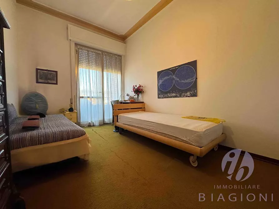 Immagine 28 di Casa bifamiliare in vendita  a Pietrasanta