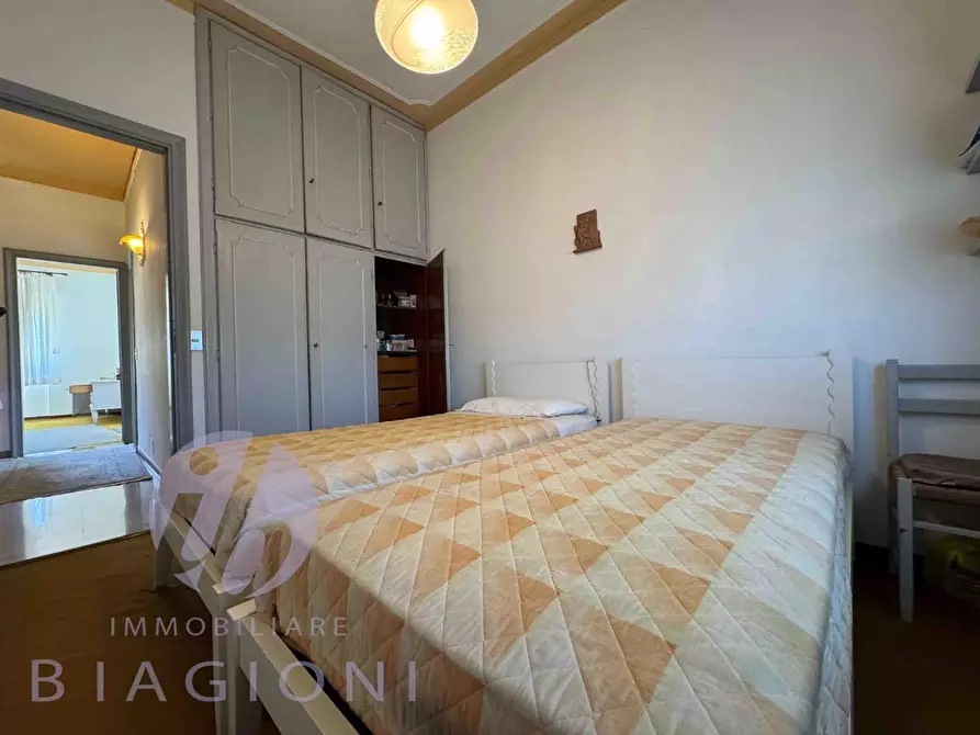 Immagine 24 di Casa bifamiliare in vendita  a Pietrasanta