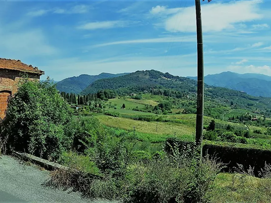Immagine 38 di Casa indipendente in vendita  a Lucca