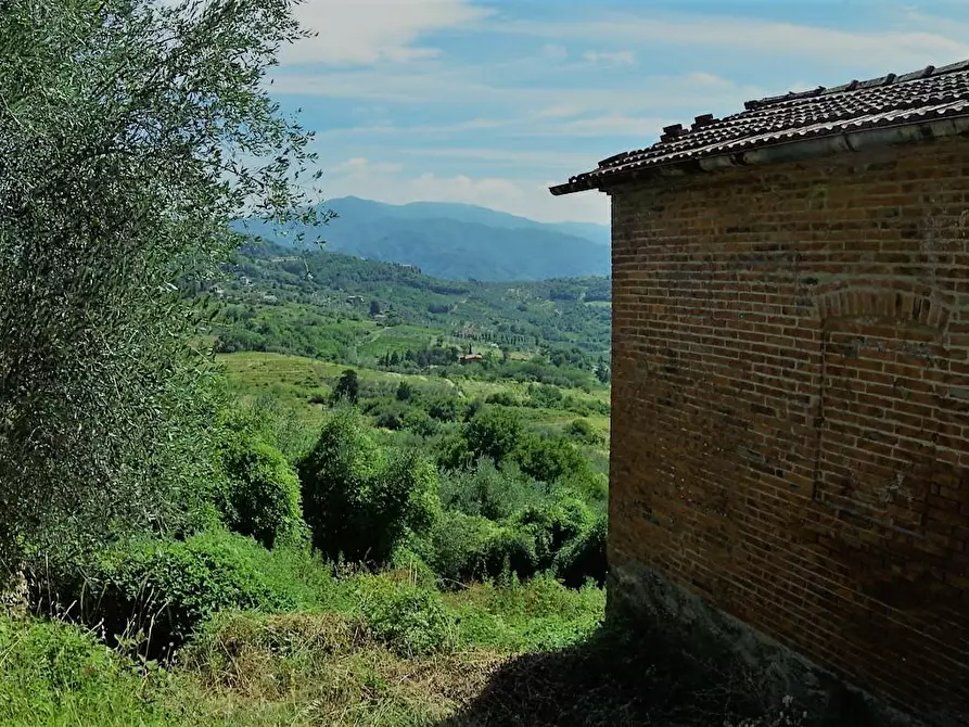 Immagine 40 di Casa indipendente in vendita  a Lucca