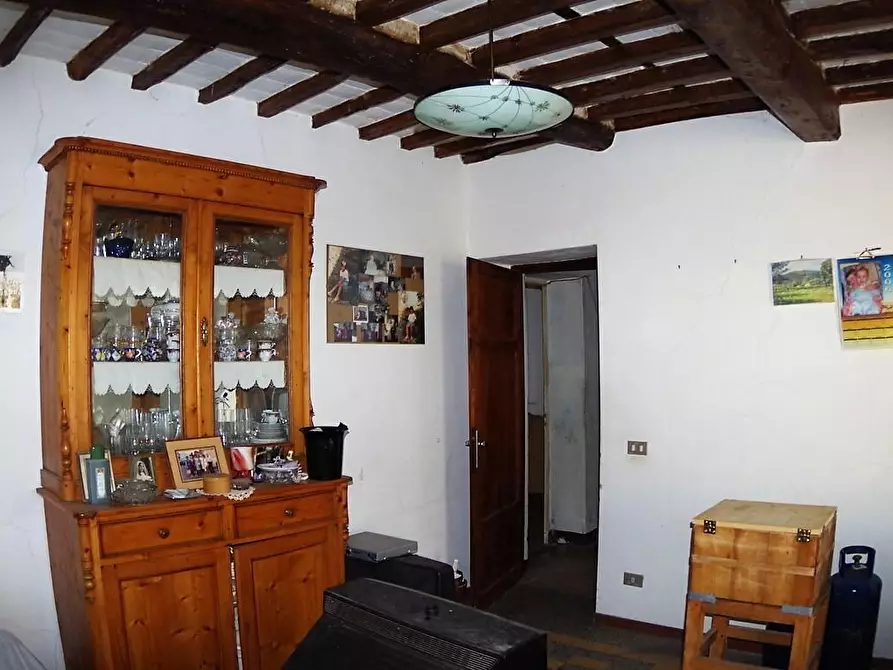 Immagine 23 di Casa indipendente in vendita  a Lucca