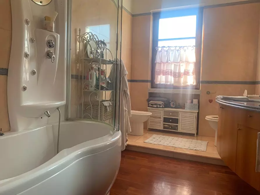 Immagine 14 di Casa bifamiliare in vendita  a Carrara