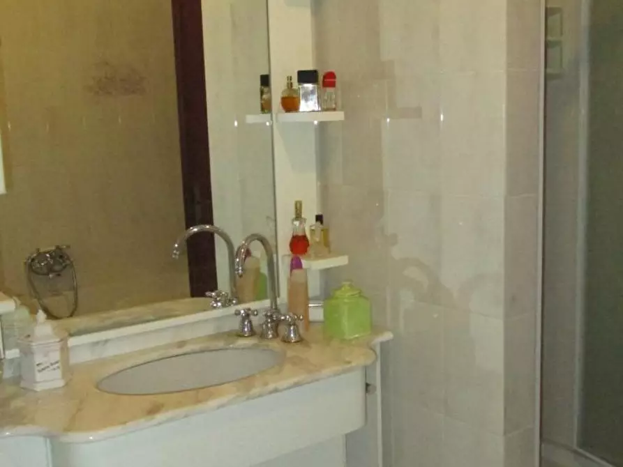 Immagine 41 di Terratetto in vendita  a Capannori