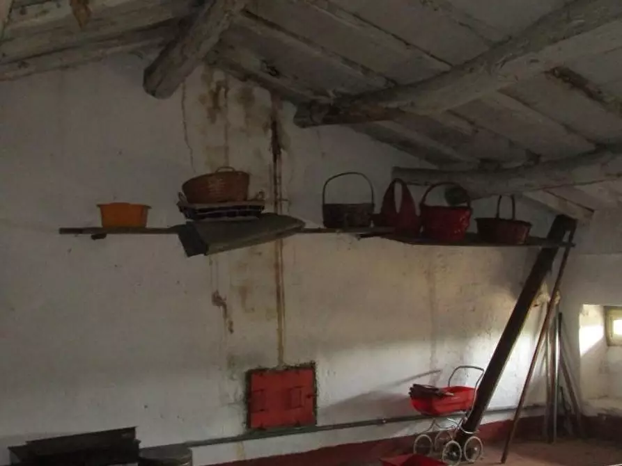 Immagine 48 di Terratetto in vendita  a Capannori