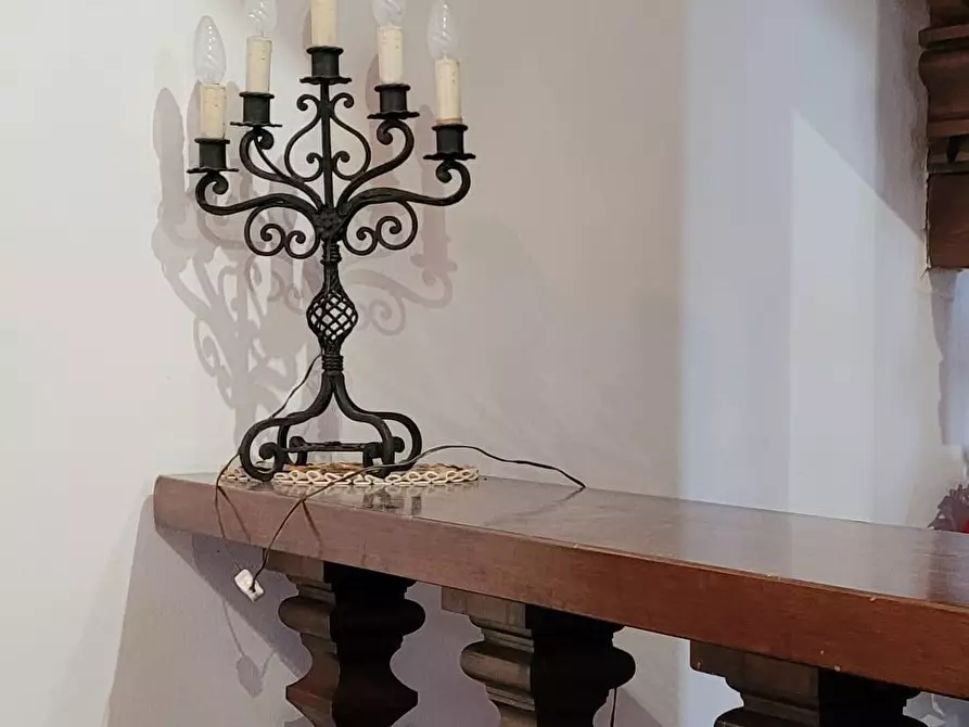 Immagine 14 di Rustico / casale in vendita  a Lucca