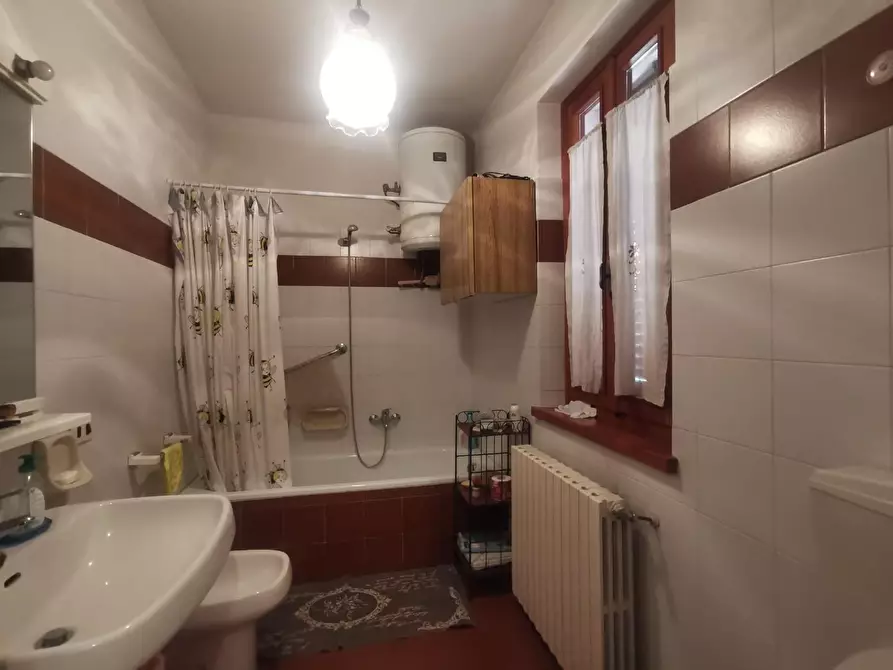 Immagine 16 di Casa indipendente in vendita  a Castelfranco Di Sotto